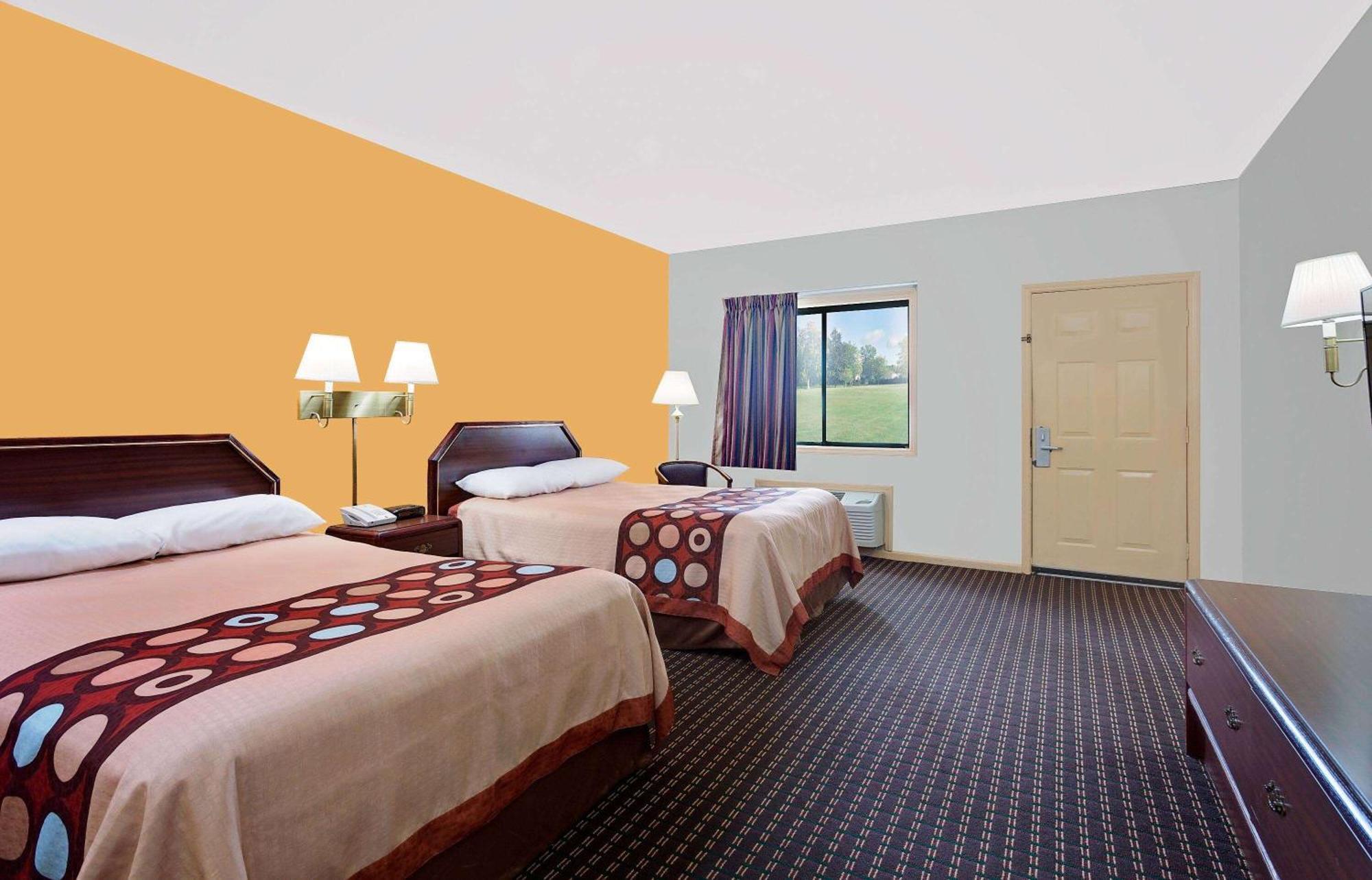 ซูเปอร์ 8 บาย วินด์แฮม ฮิลส์วิลล์ Hotel ภายนอก รูปภาพ
